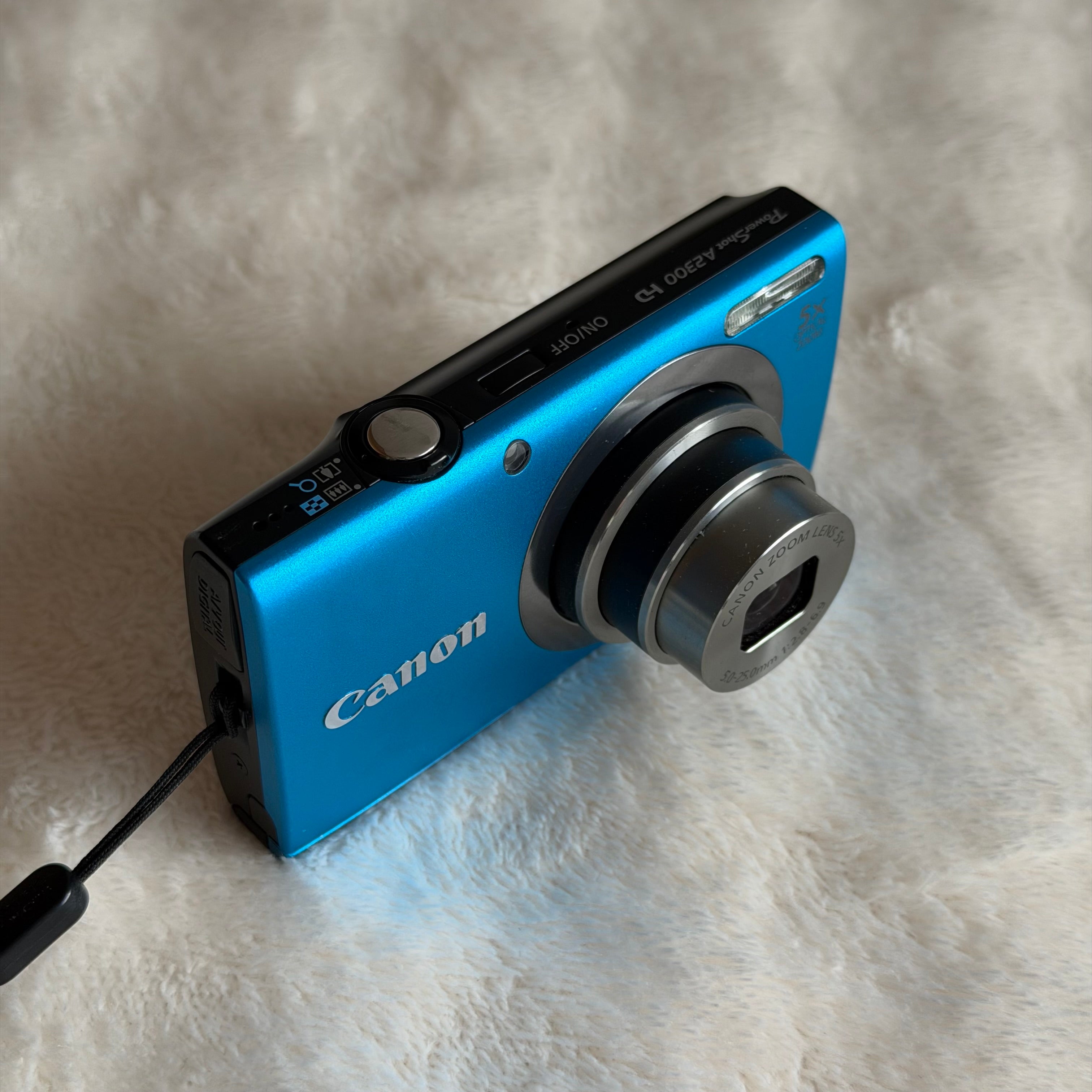 Canon PowerShot A2300 | (con caja)