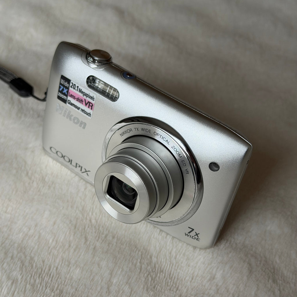 Nikon Coolpix S3500