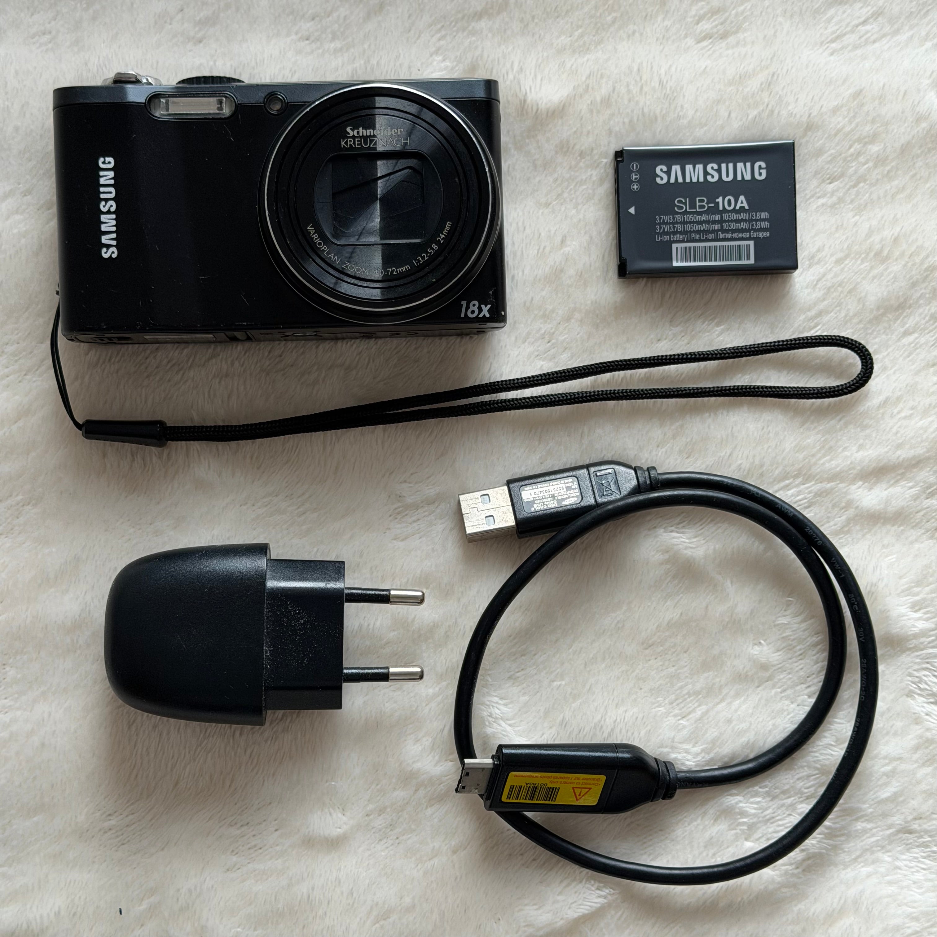 Samsung WB700