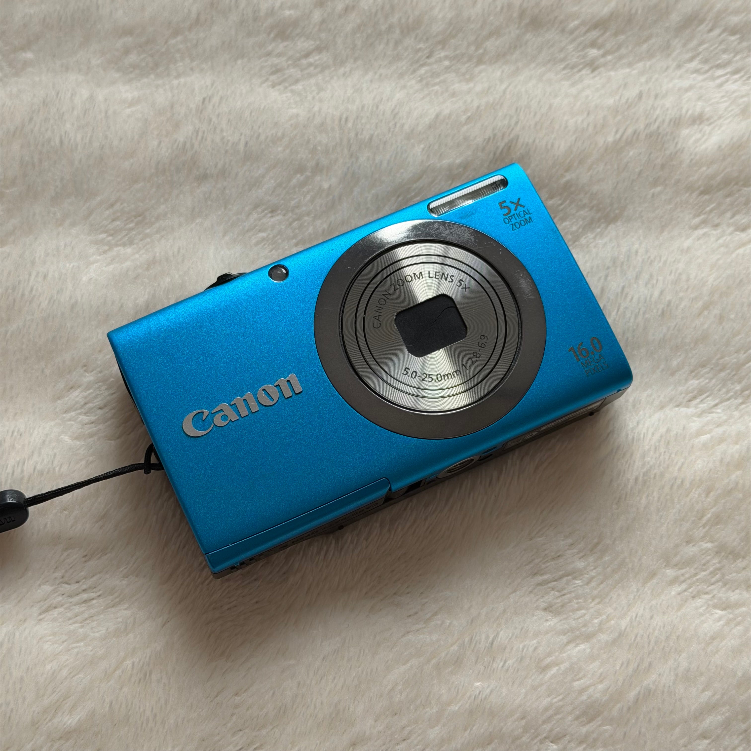 Canon PowerShot A2300 | (con caja)