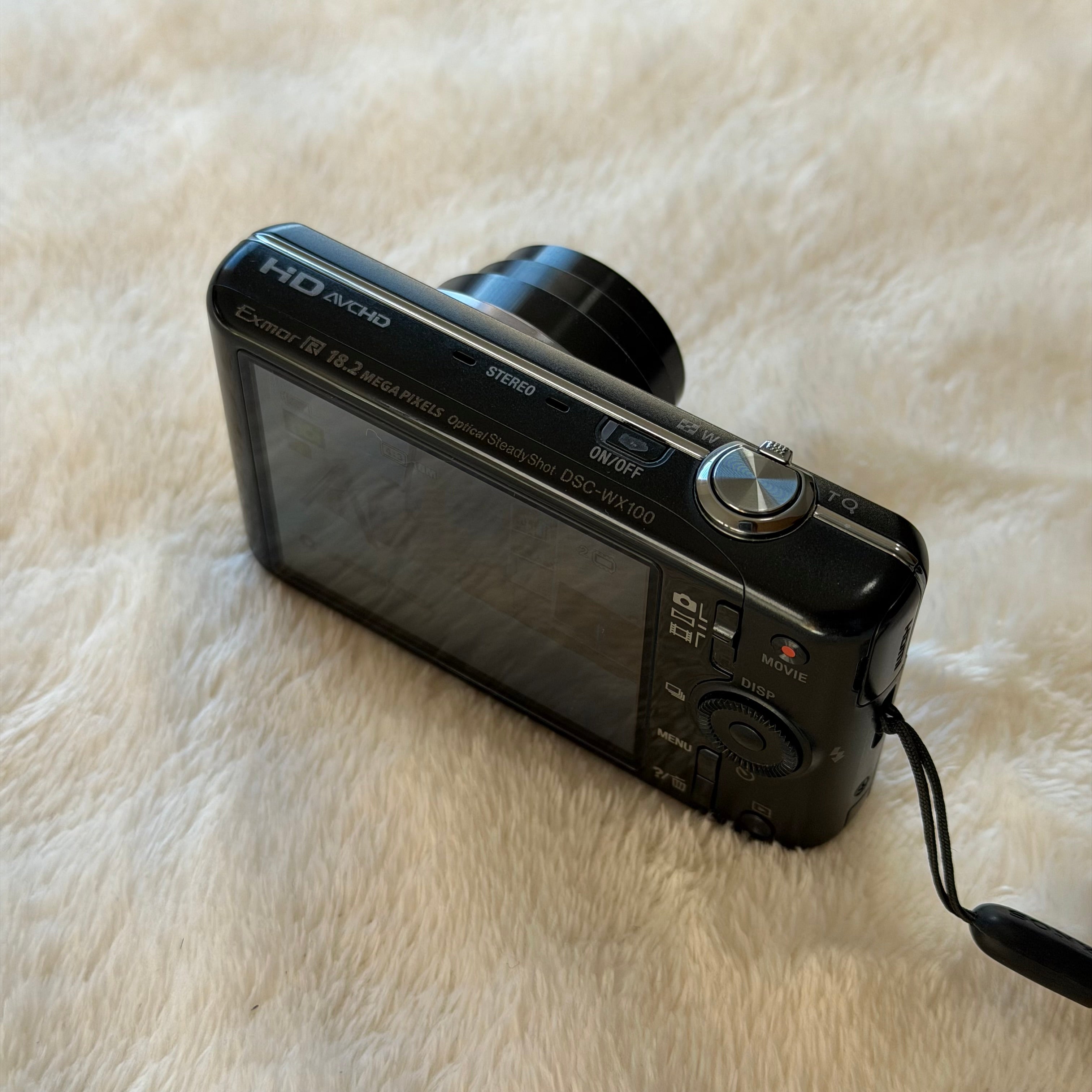 Sony Cyber-shot DSC-WX100