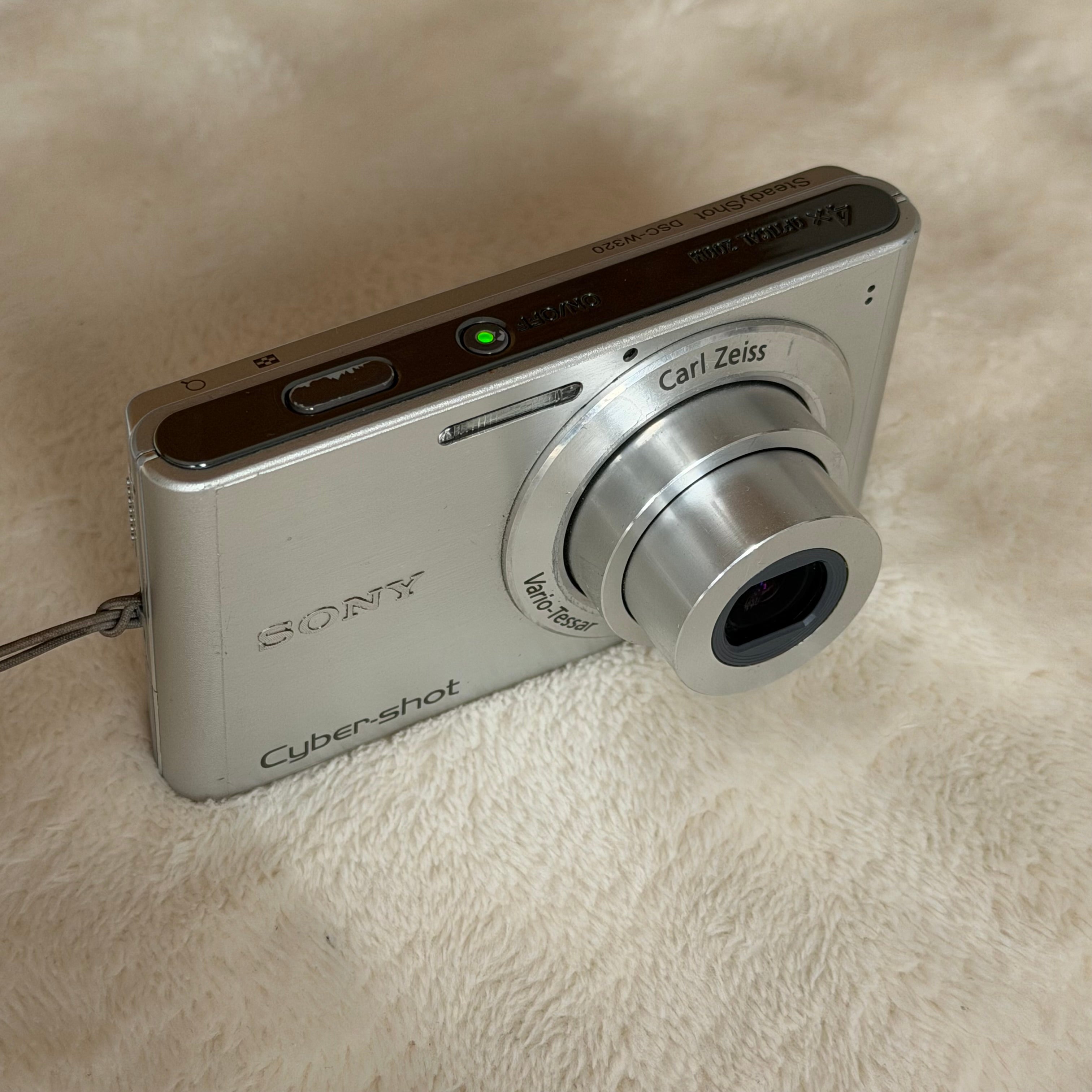 Sony Cyber-shot DSC-W320