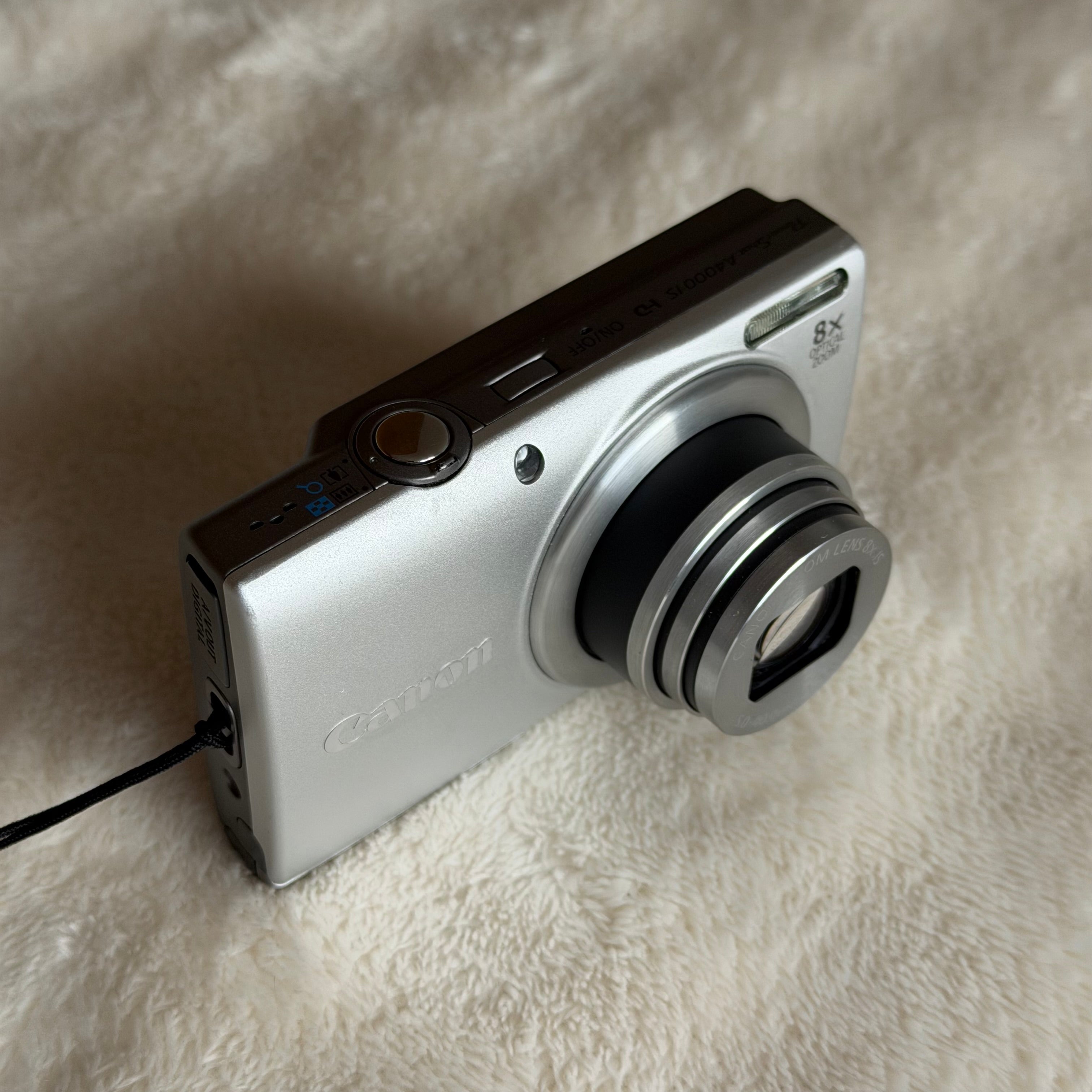 Canon PowerShot A4000 IS