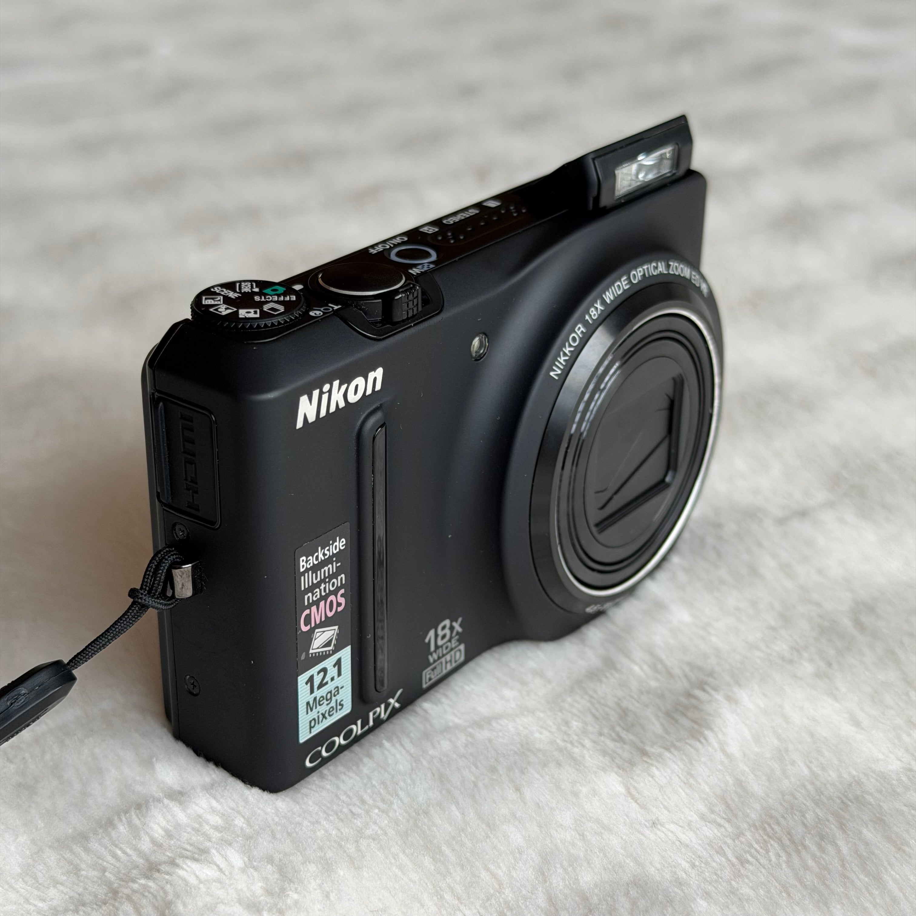 Nikon Coolpix S9100