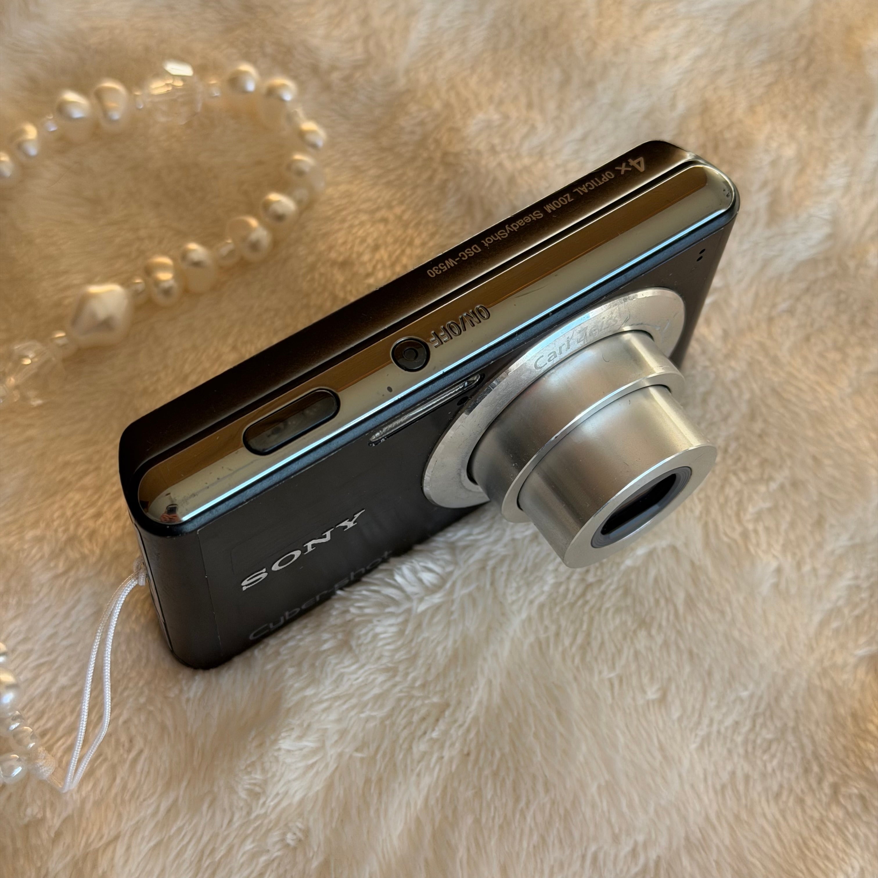 Sony Cyber-shot DSC-W530