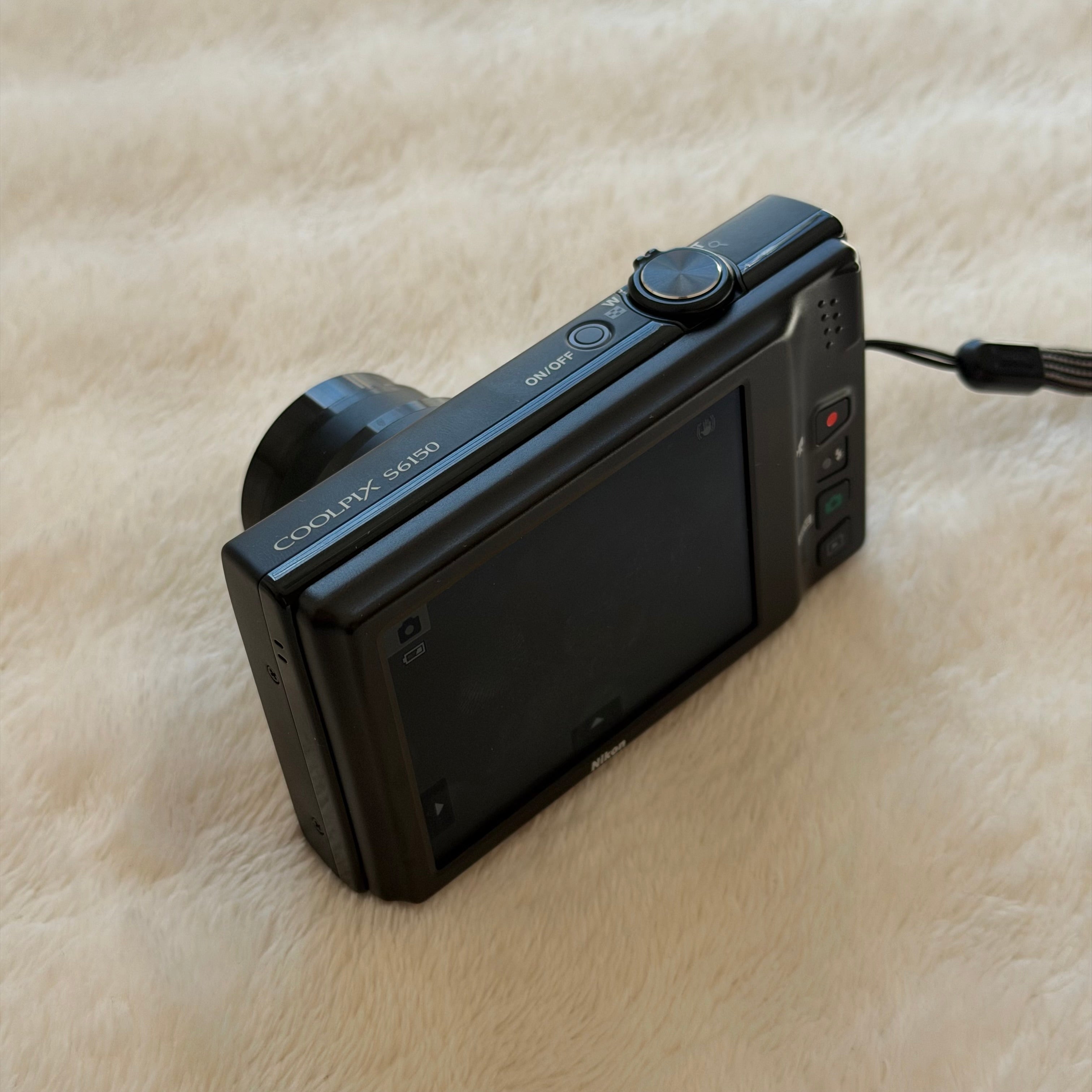 Nikon Coolpix S6150