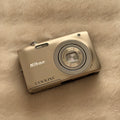 Nikon Coolpix S2600 | (con caja)