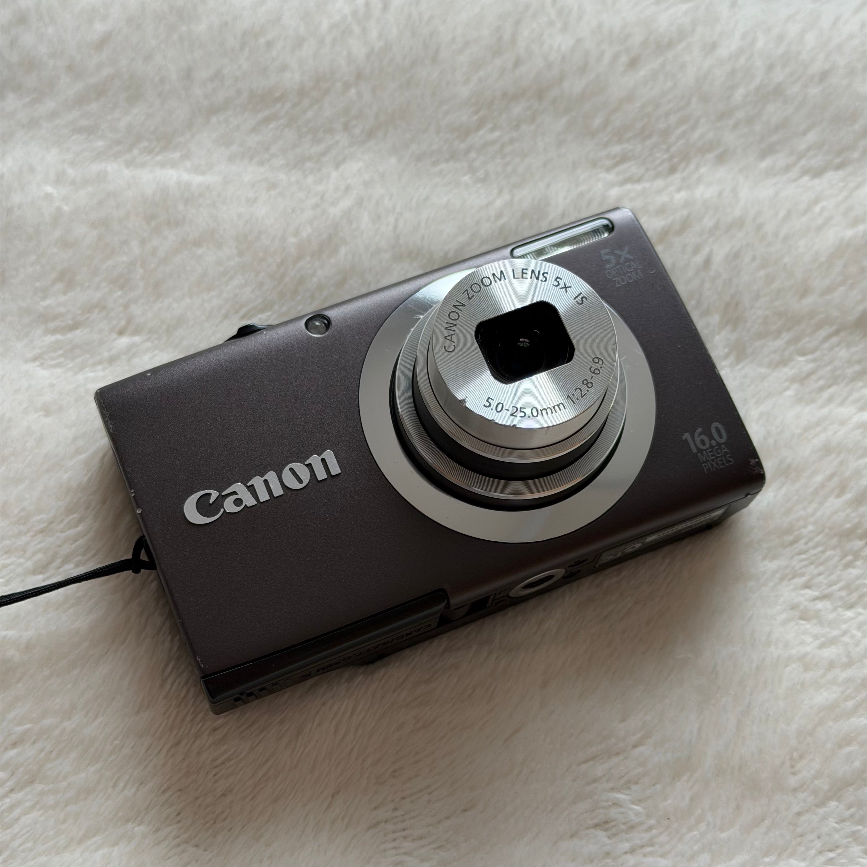 Canon PowerShot A2400 IS | (con caja)